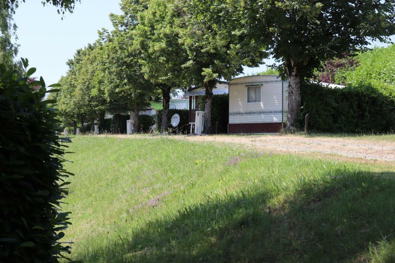 Camping De Ladignac Le Long Bel Air Екстер'єр фото